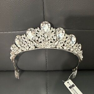 Elegant Silver Crystal Tiara Crown
Wedding Bridal Queen Princess Prom
For Women
